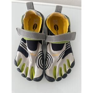 Vibram FiveFingers shoe WOMENS Sport Shoe Sz 38